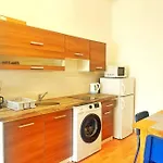 Central Spacious Flat