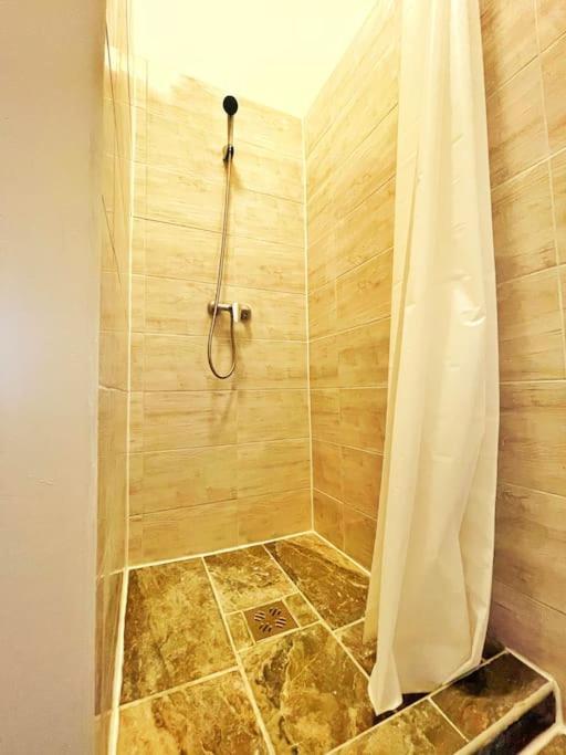 Spacious Flat Apartmán